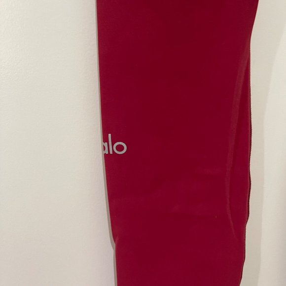 ALO Ripped Warrior High-Waist Laser Cutout Leggings - Picture 5 of 6